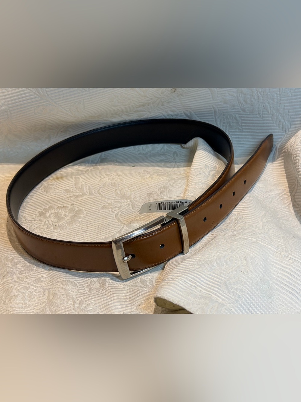 Men’s Belt Light Brown Silver Buckle Bonded Leather Size 30